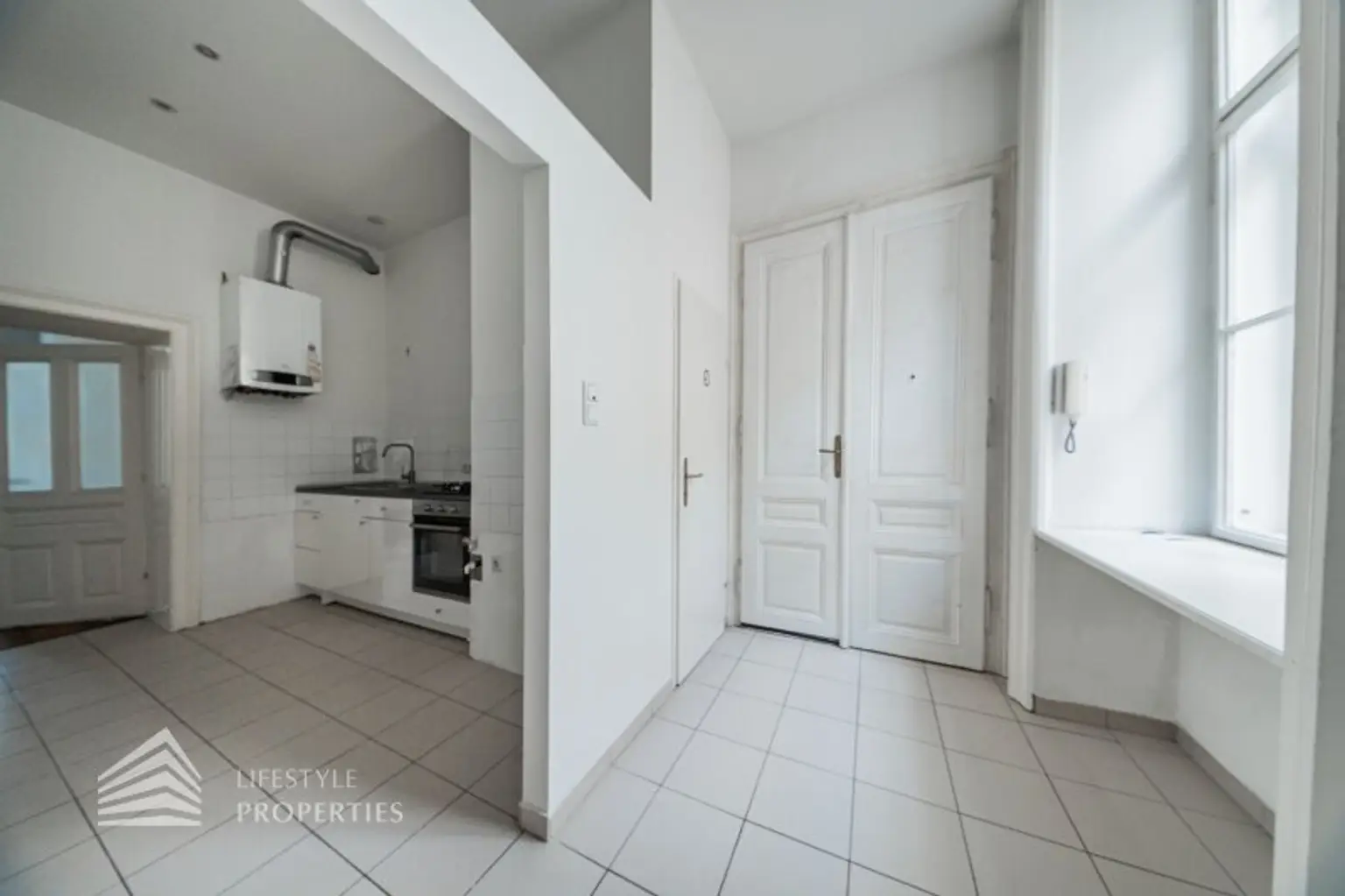 Helle 2-Zimmer-Stilaltbauwohnung, Nähe Augarten!