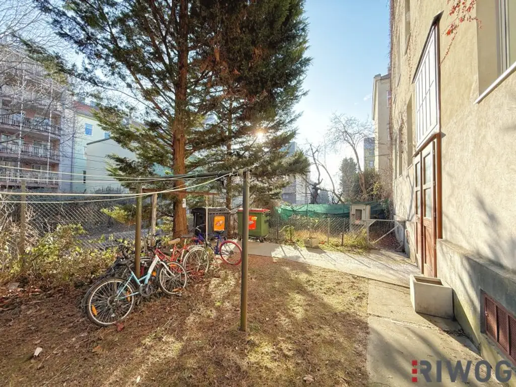 Baubewilligter Rohdachboden nahe U3