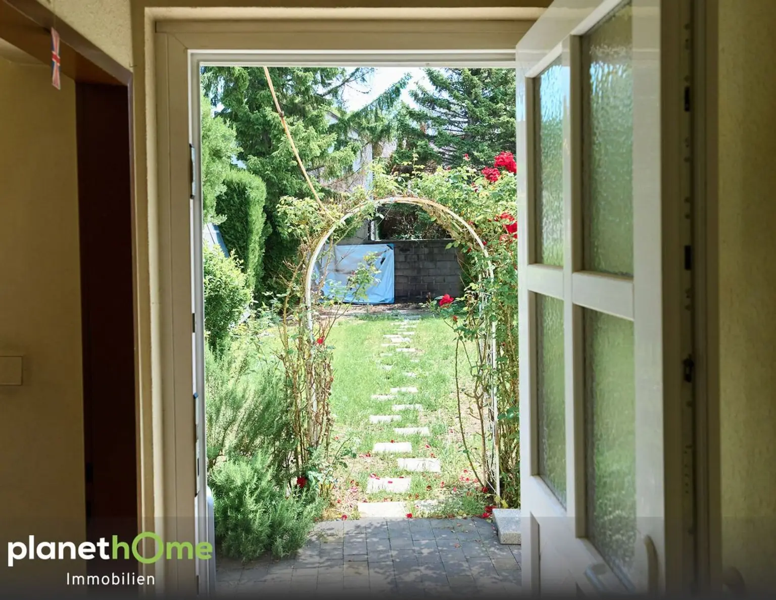 Doppelhaushälfte mit Garten im Zentrum von Schwechat