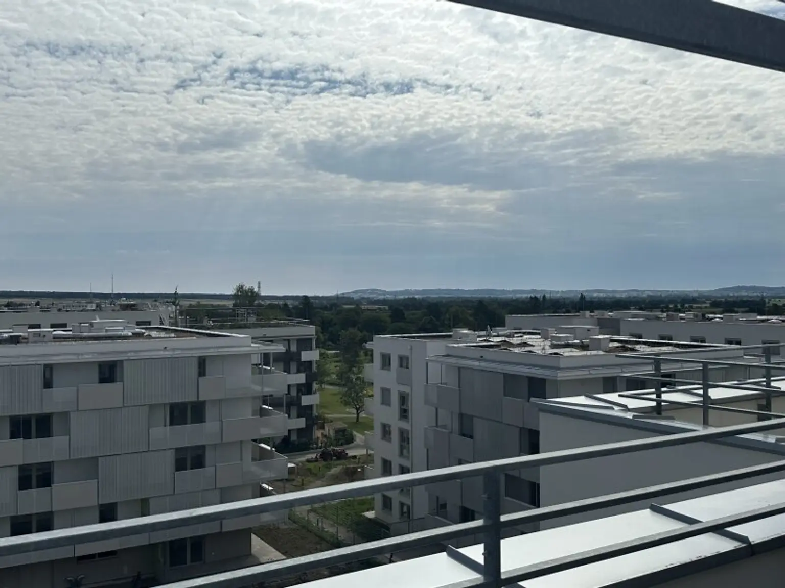 Coole 2-Zimmer-Wohnung mit 2 Mega Terrassen, Top Infrastruktur. Im Zentrum von Eisenstadt.