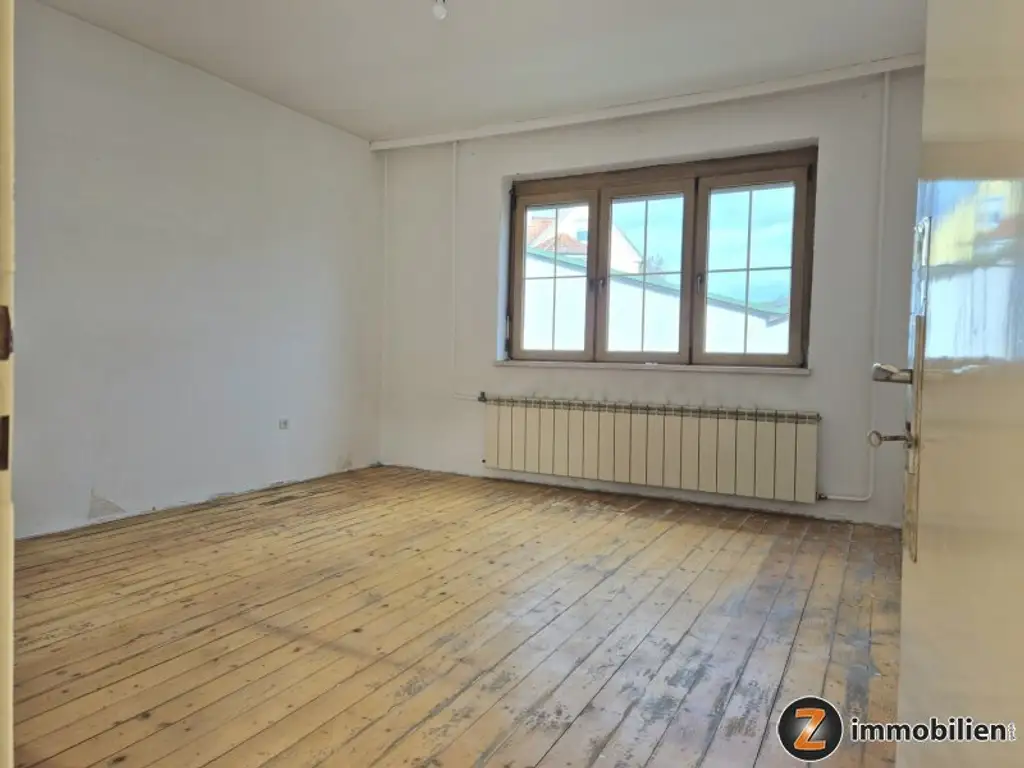 Kleines Landhaus mit Innenhof, ideal für Selbstversorger