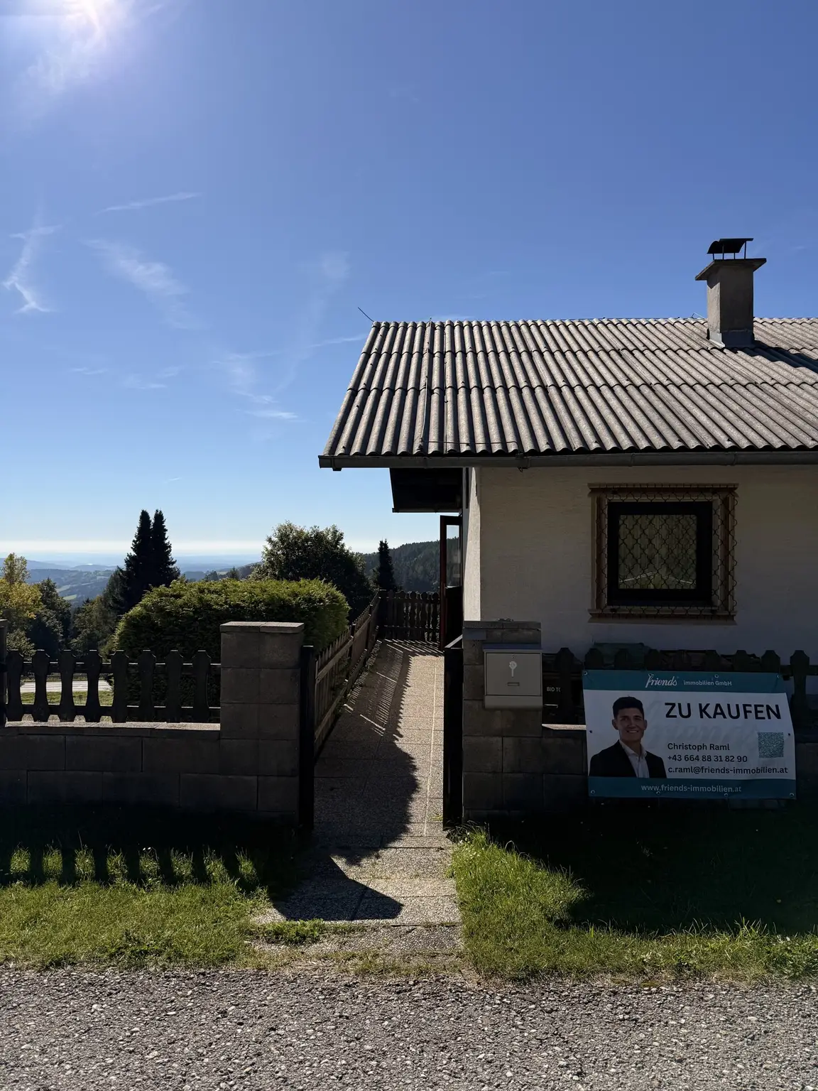 „Ihr Rückzugsort in den Bergen – Einfamilienhaus mit Ausblick“