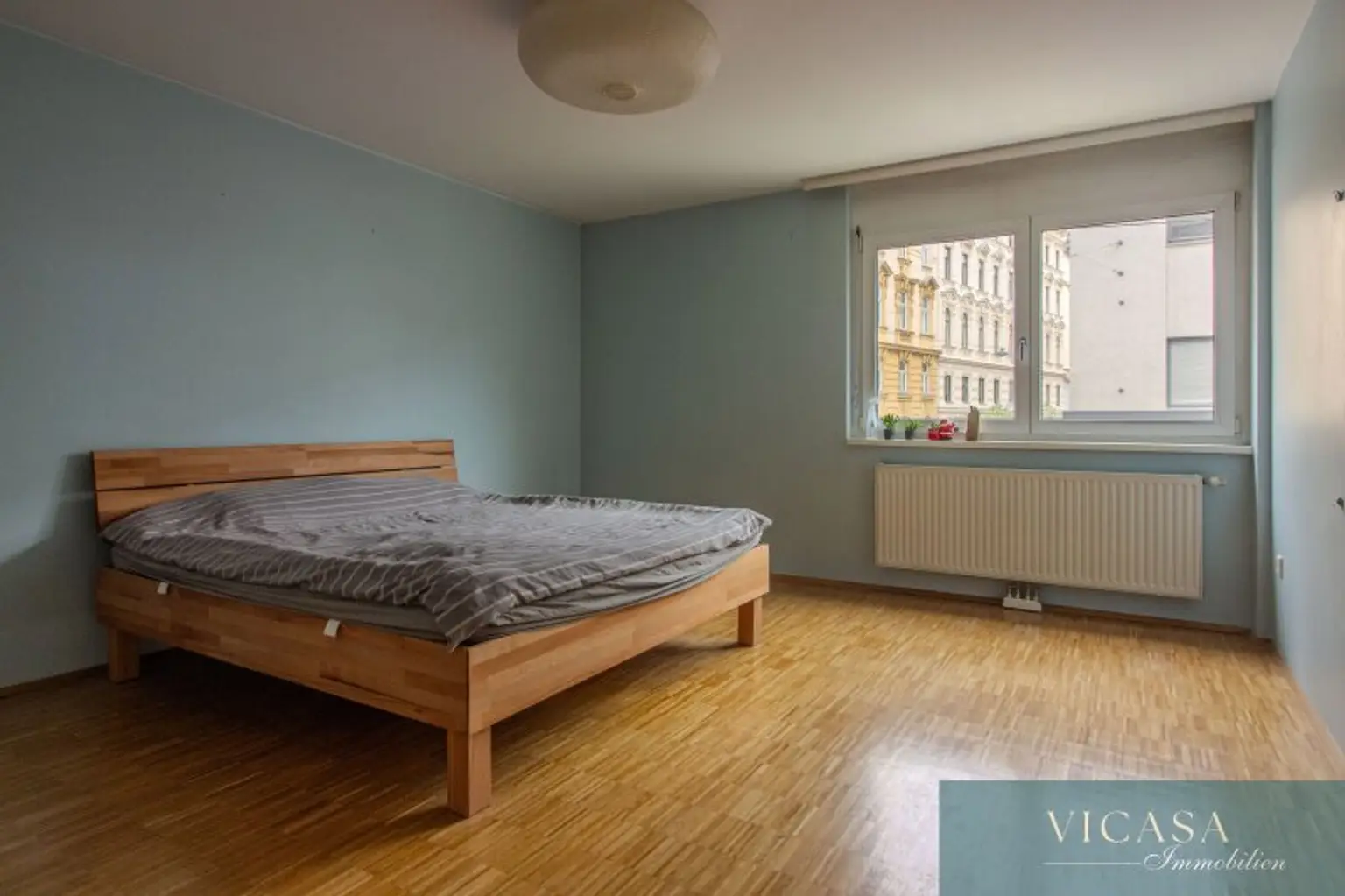 Schlafzimmer - wird in weiss ausgemalt