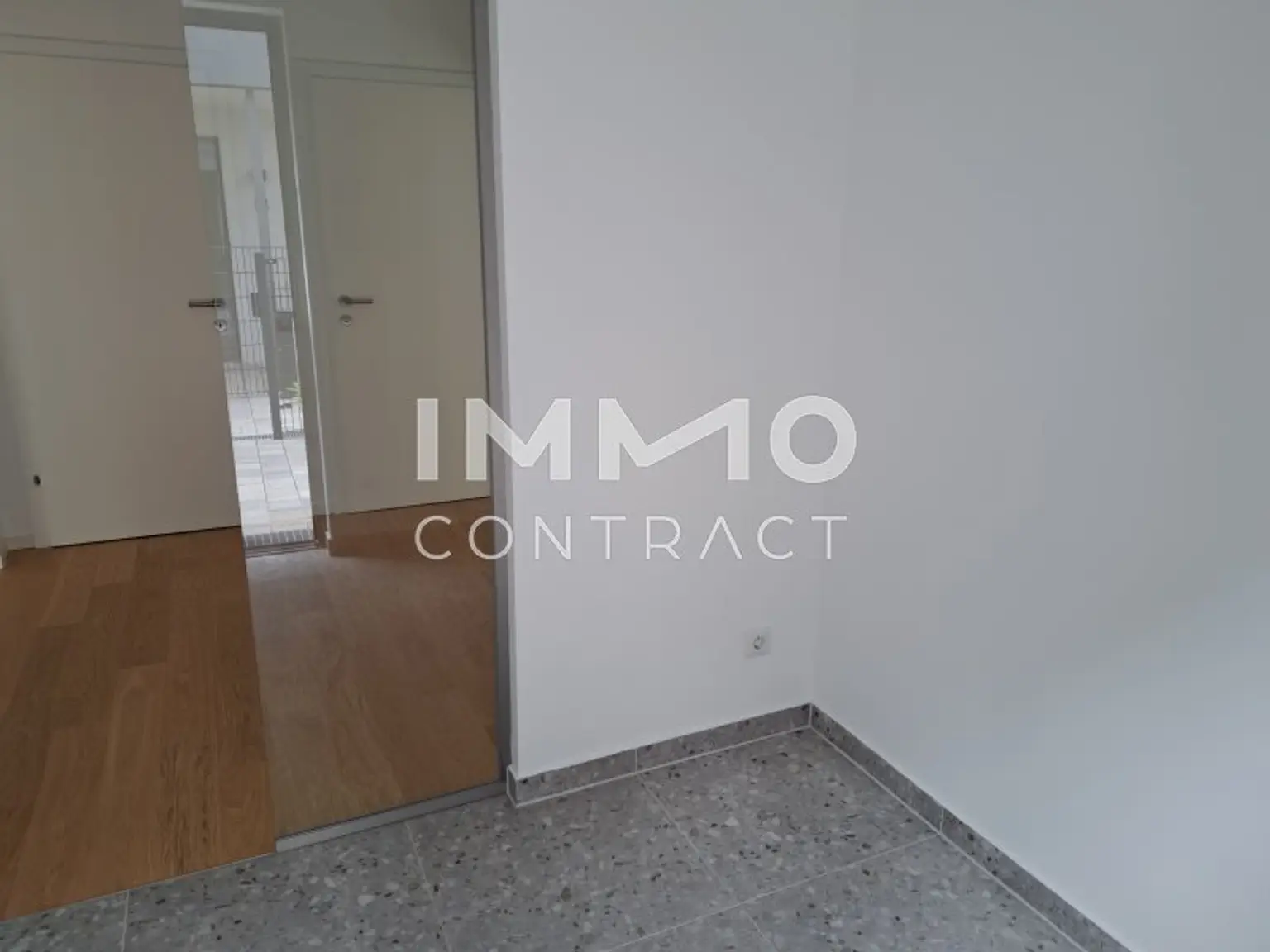 ENTZÜCKENDES SINGLEHAUS mit TERRASSE ! BARRIEREFREI