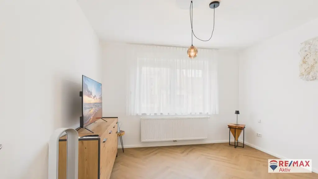 Haus mit Wow-Effekt – Außen Potenzial, innen ein Traum!