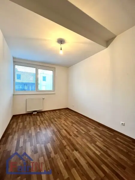 DIREKT BEIM HAUPTBAHNHOF - WOHNUNG MIT BALKON ZU VERKAUFEN