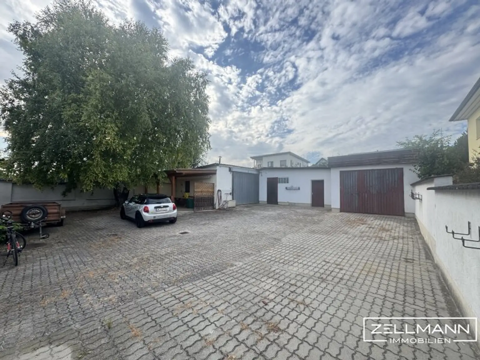 Viel Platz, viele Möglichkeiten – großzügiges Einfamilienhaus | ZELLMANN IMMOBILIEN