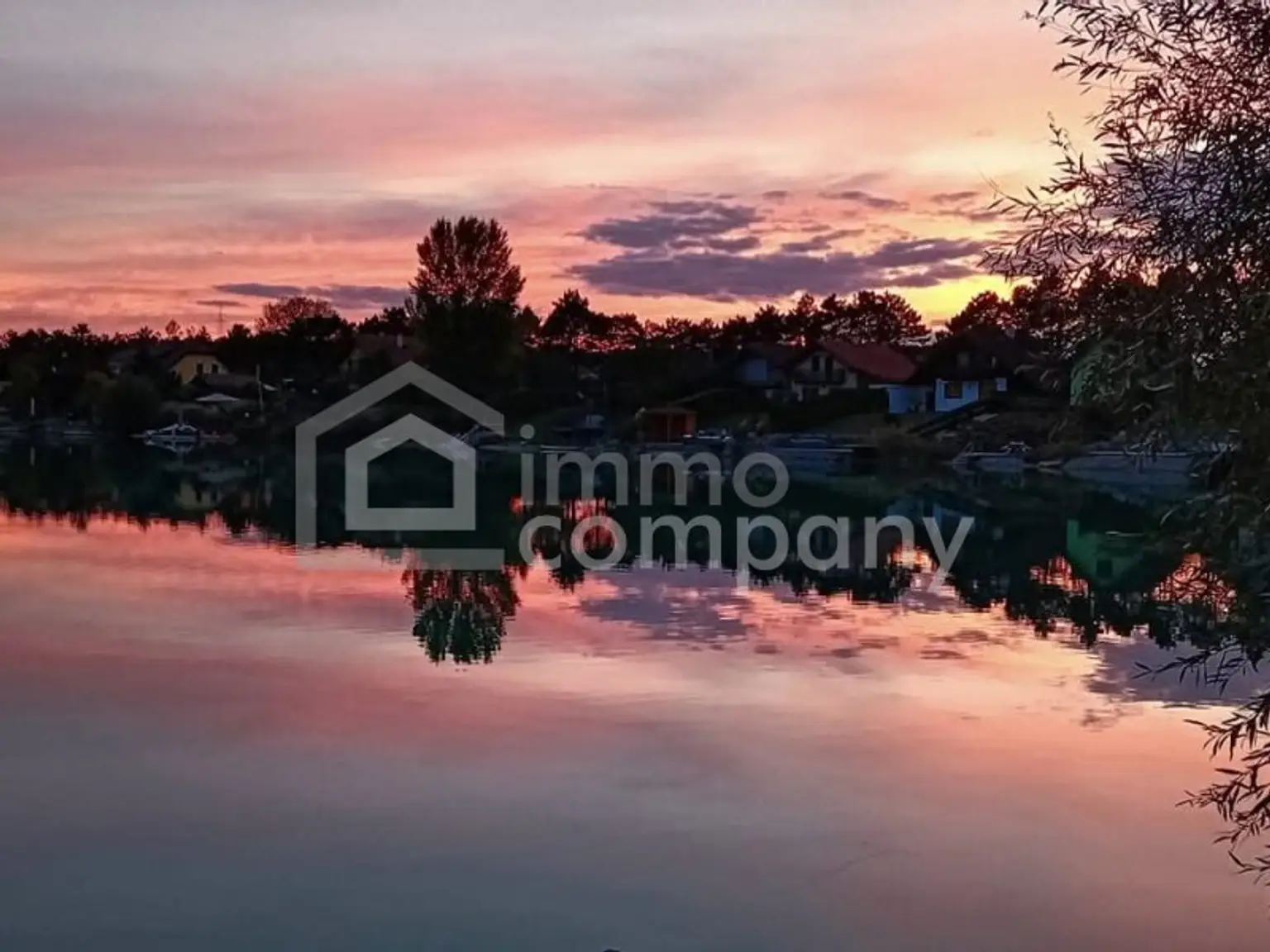 Willkommen in Ihrem neuen Zuhause auf einer malerischen Seeliegenschaft in 3452 Trasdorf Niederösterreich