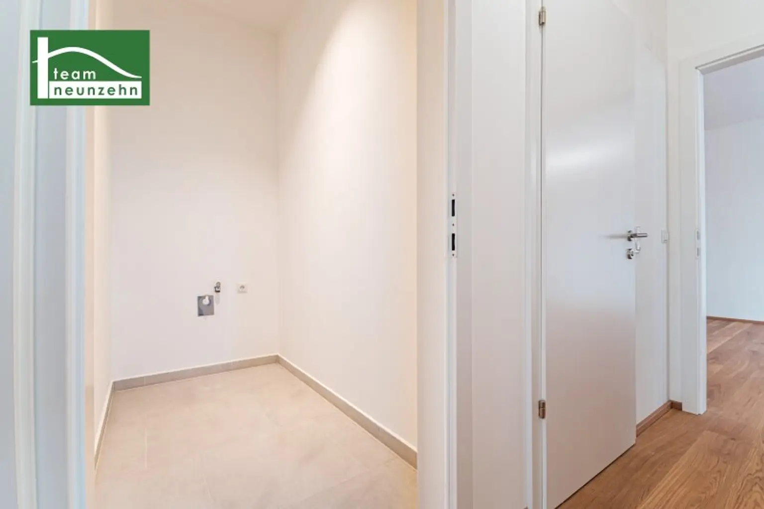 Ihr neues Zuhause wartet auf Sie: 4-Zimmer Wohnung mit großzügiger Freifläche. - WOHNTRAUM