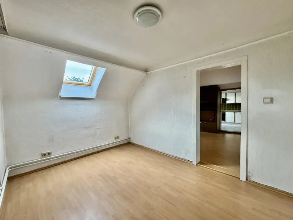 EINMALIGE GELEGENHEIT !!! HAUS MIT ZWEI WOHNEINHEITEN ZUM SUPERPREIS