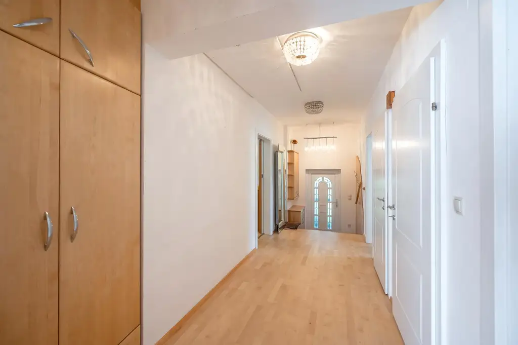 BAUTRÄGER AUFGEPASST: GRUNDSTÜCK FÜR 2 DOPPELHÄUSER | ODER 2 EINFAMILIENHÄUSER