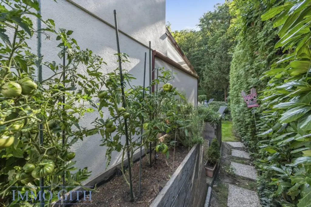 ARCHITEKTEN-VILLA MIT POOL & GARTEN IN ZENTRALER LAGE VON PERCHTOLDSDORF ZU KAUFEN!