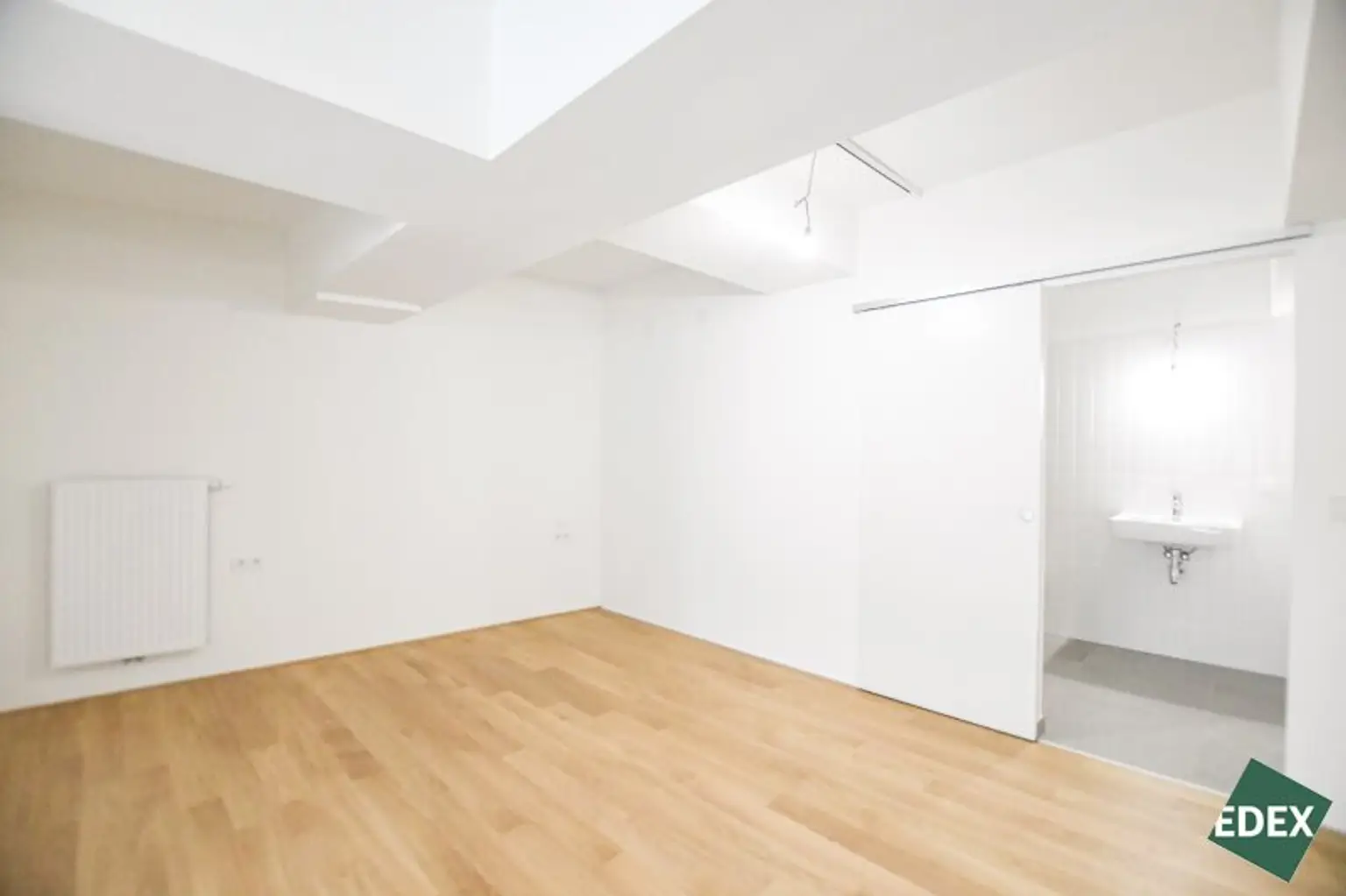 Erstbezug: Moderne Wohnung mit Galerie, Balkon und offener Raumgestaltung