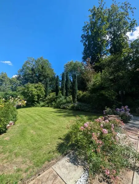 Wunderschöne Villa mit Pool und weitläufigem Grundstück, Nähe Pressbaum