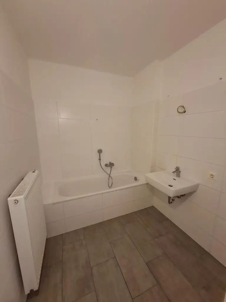 3-Zimmer-Wohnung mit Balkon zu vermieten