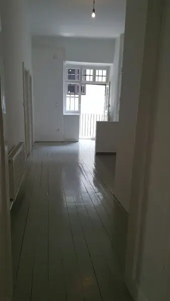 Kunst, Kultur, Citylife - charmante 3-Zimmer-Altbauwohnung bei Schwedenplatz!