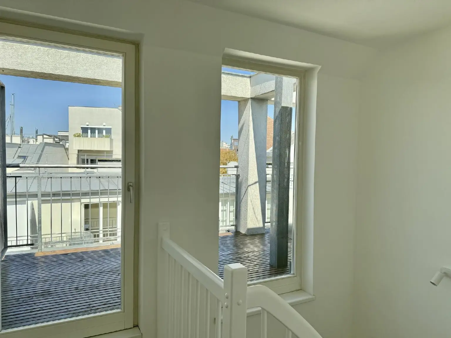 Wunderschöner Altbau zwischen Schlossquadrat und Naschmarkt