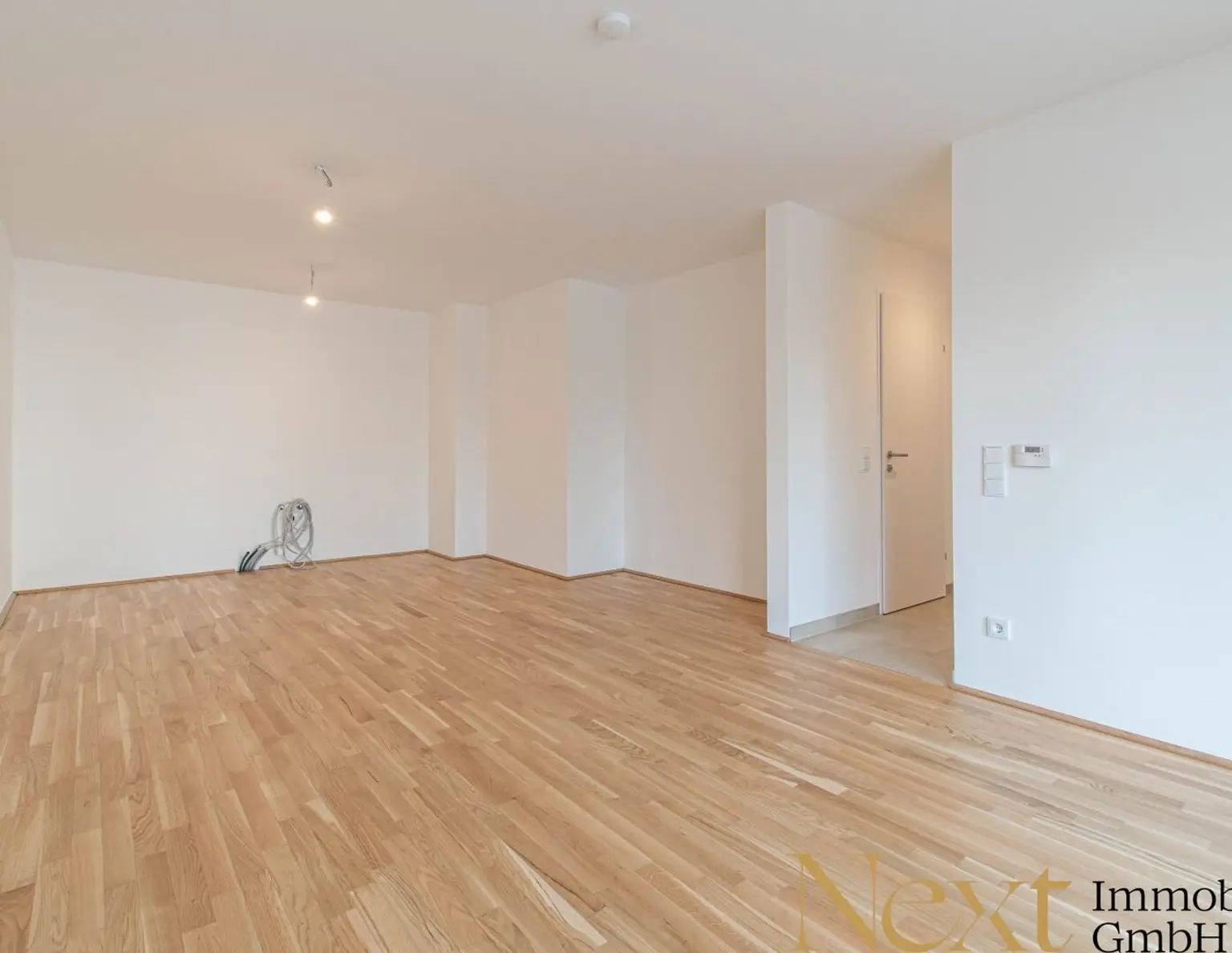 Attraktives Anlageobjekt: Moderne 3-Zimmer-Neubauwohnung mit Loggia/Balkon und TG-Parkplatz in Linz zu verkaufen!
