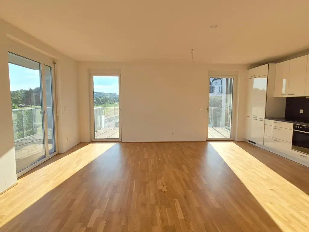 TOP AUSGESTATTETE 3 ZIMMERWOHNUNG IN JUDENAU