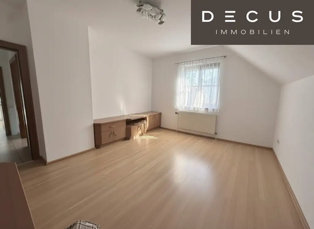 Gepflegtes Haus mit Garten, Pool und Wellness