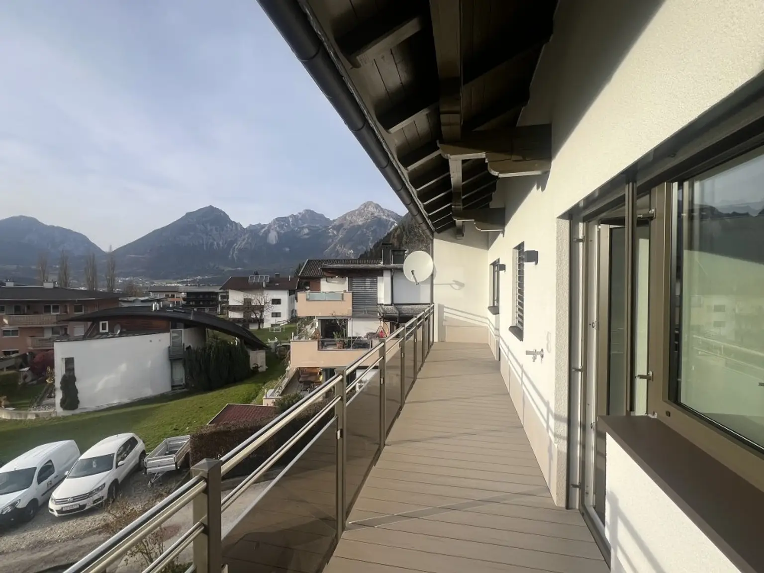 Moderne Wohnung mit eigenem Zugang