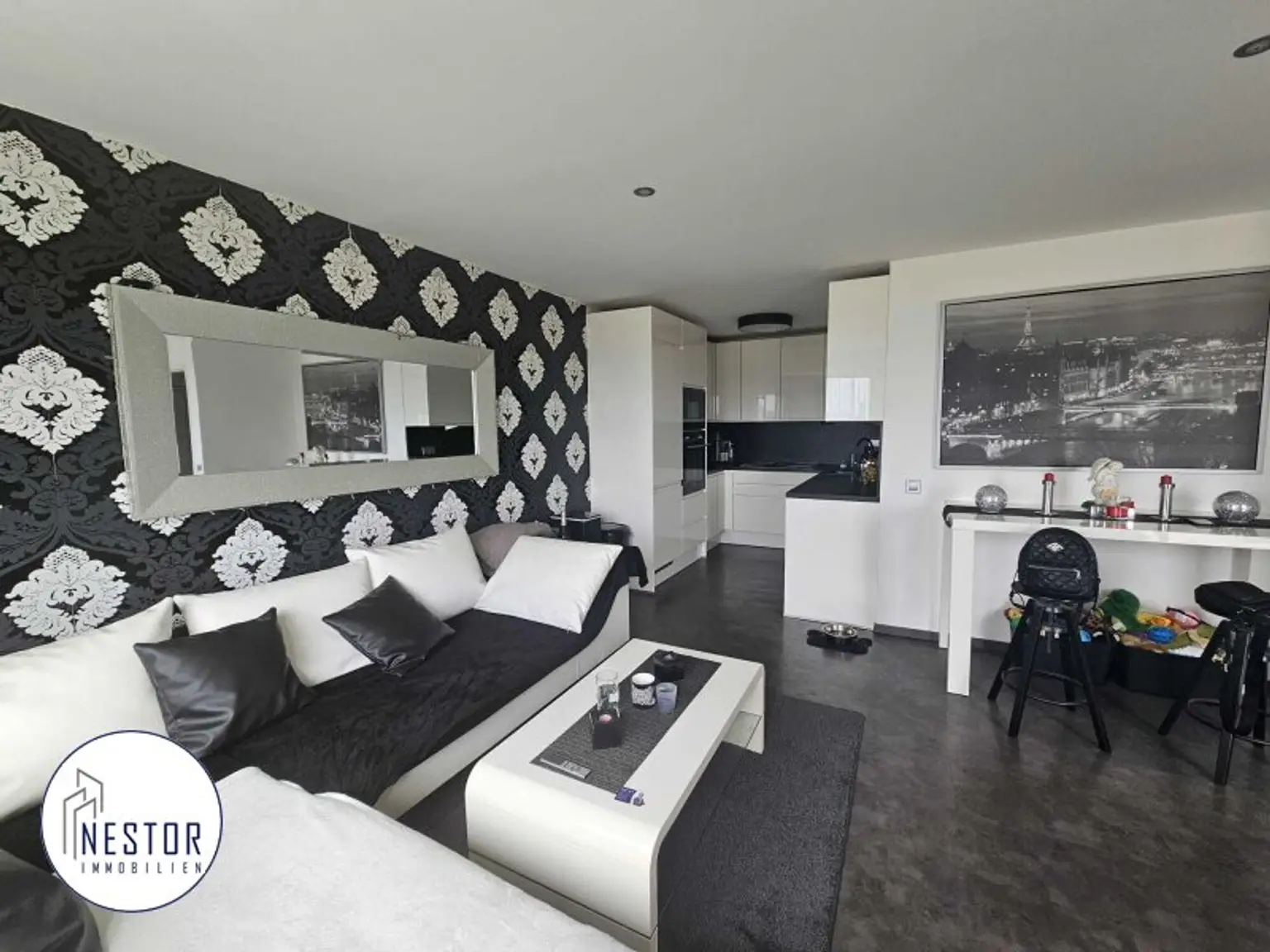Wohnung - NESTOR Immobilien