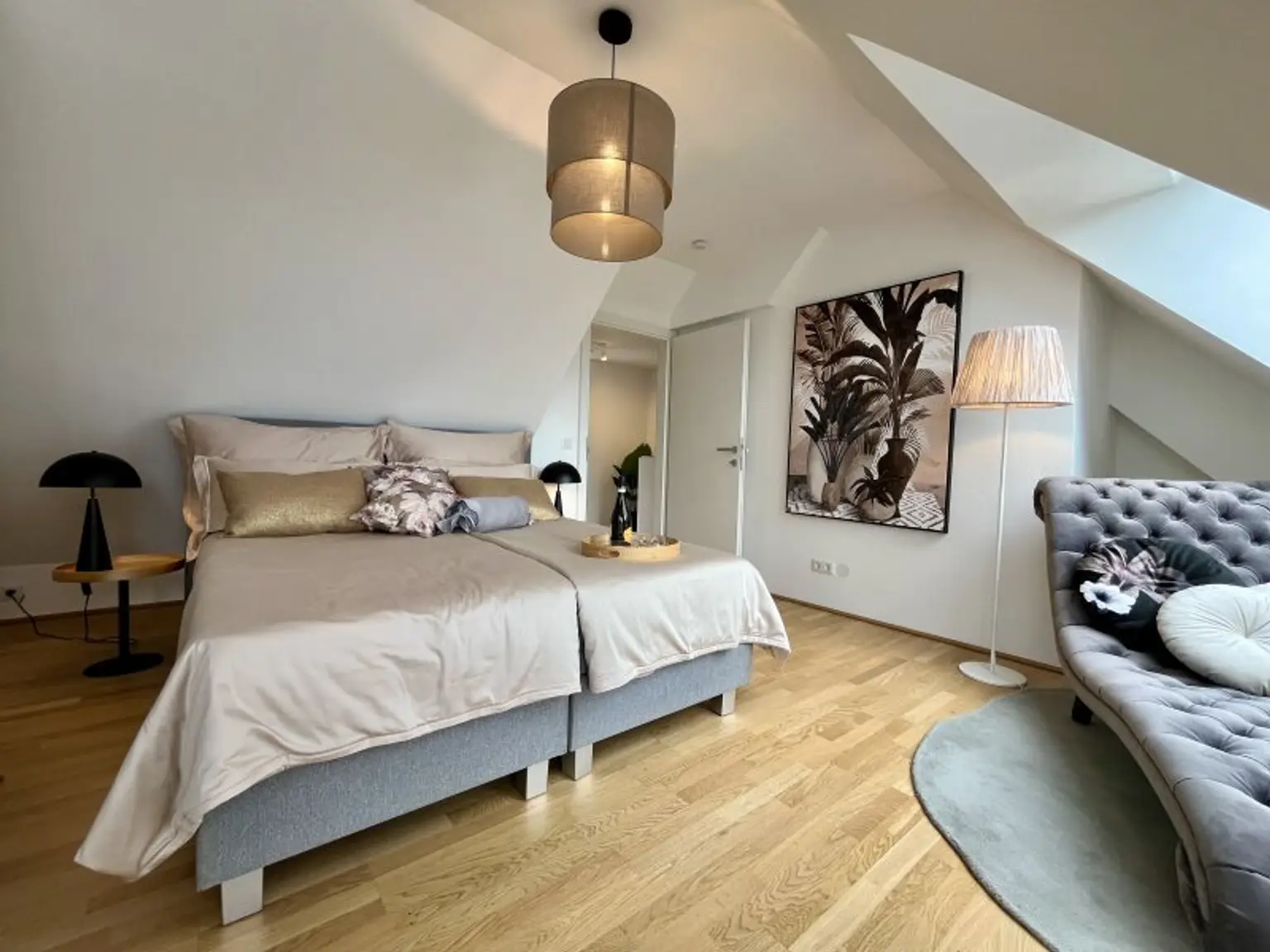 Einmalige Chance: Modernes Townhouse mit zwei Eingängen!