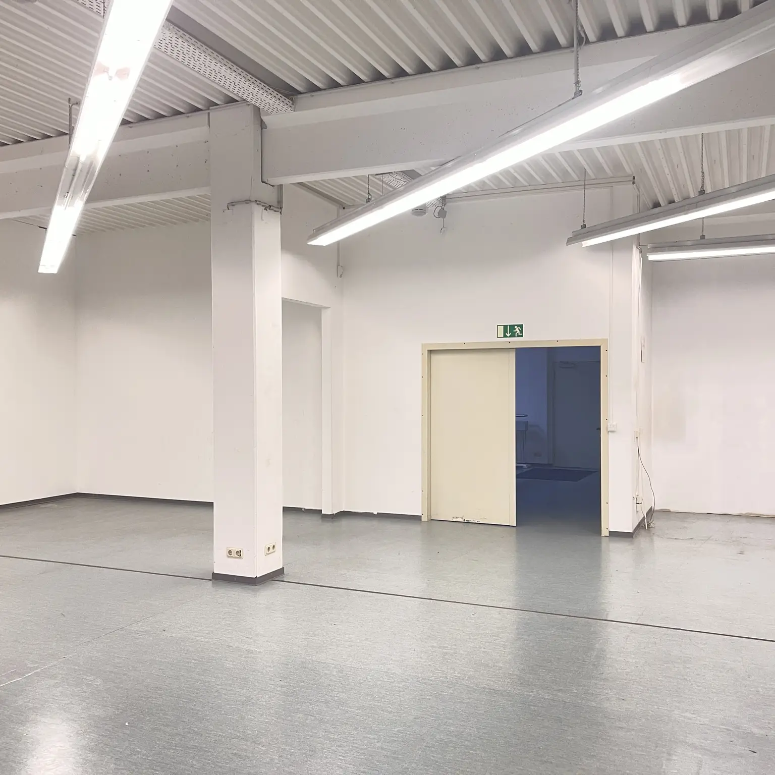 Gewerbe- oder Bürofläche
 in St. Wendel im Industriegebiet...!