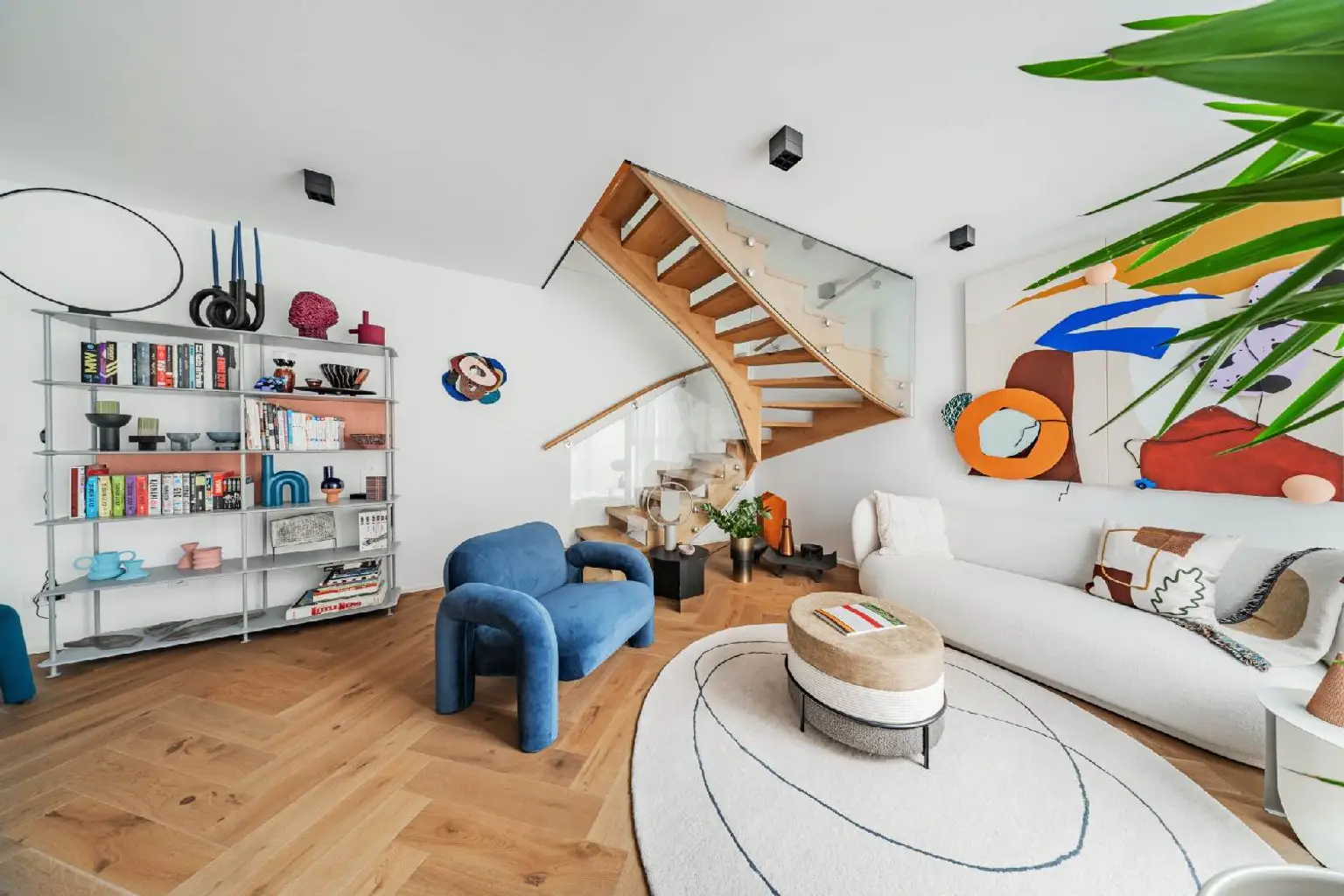 Exklusives Maisonette-Apartment; Modernes Wohnen auf zwei Ebenen