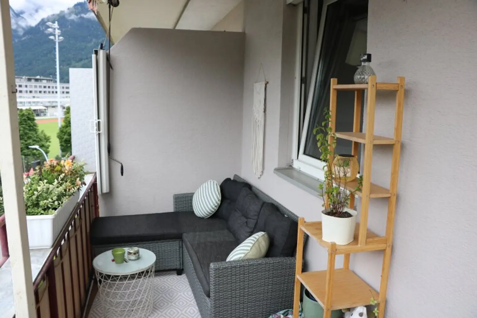 Geräumige Wohnung mit Balkon und TGAP bei der USI - befristet vermietet