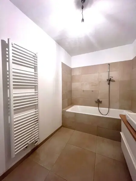 Sehr schöne Familienwohnung mit Terrasse und  großer Gartenfläche (T 1.3 /  EG)