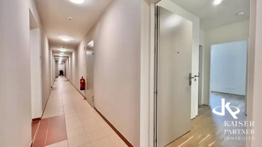 Moderne 3-Zimmer-Wohnung in 1220 Wien – Erstbezug mit Balkon und Stellplatz, Nahe Badeteich Hirschstetten!