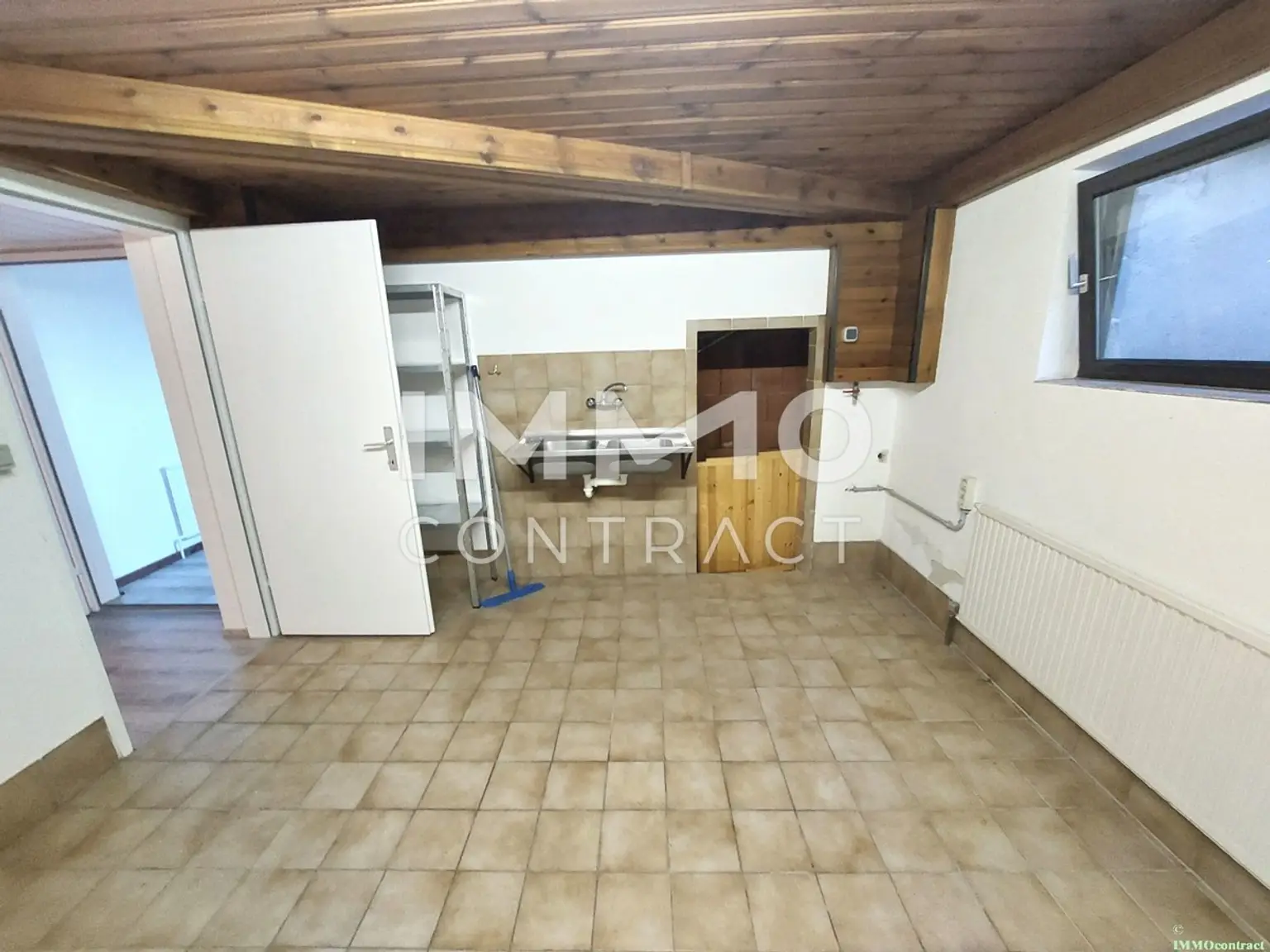 Bungalow mit Pool, Garage zu mieten in idyllischer Landschaft im Raum Rosenau/Bruckbach - Ruhelage