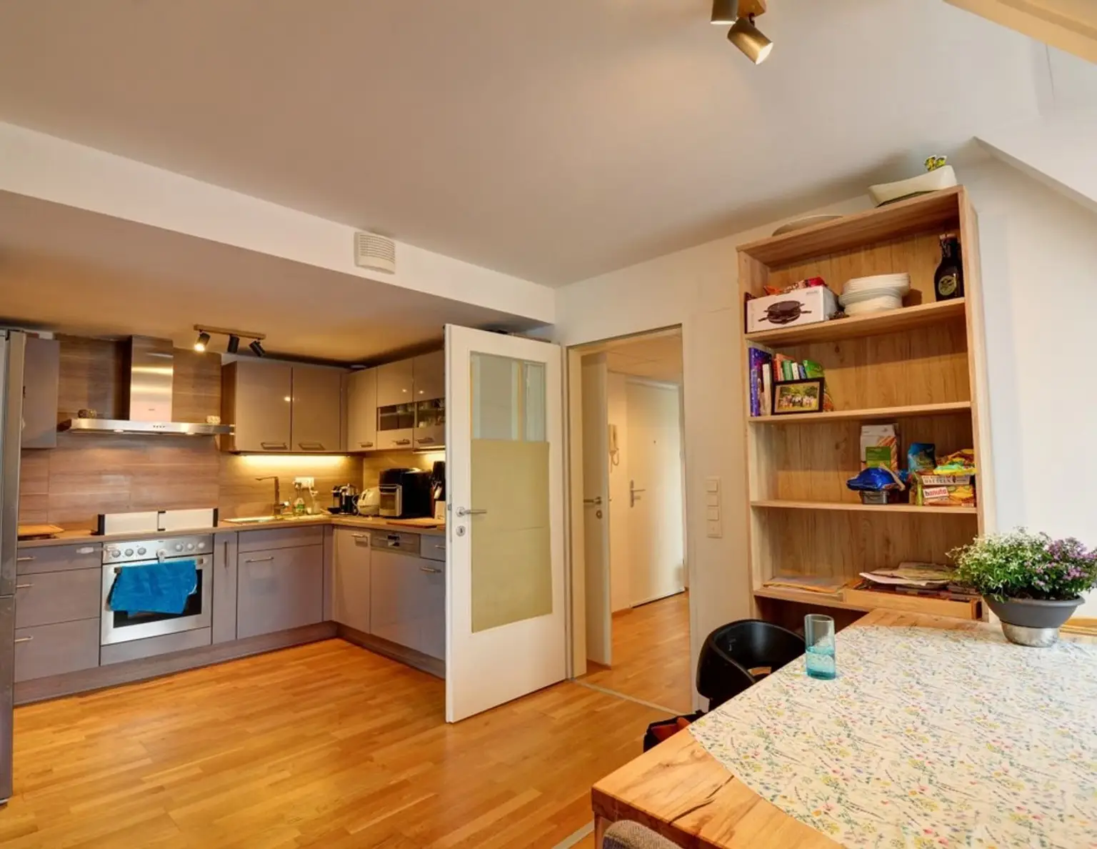 Dachgeschosswohnung mit Balkon, Garten, Lift und Tiefgaragenplatz - vermietet bis Ende 2026
