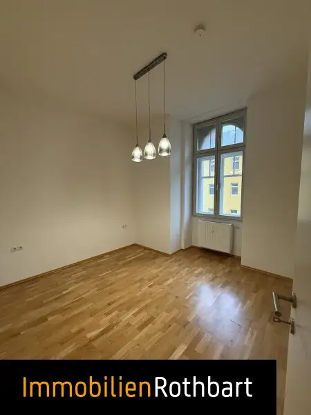 Helle Starterwohnung!