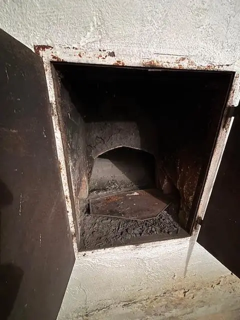 Brotbackofen im KG