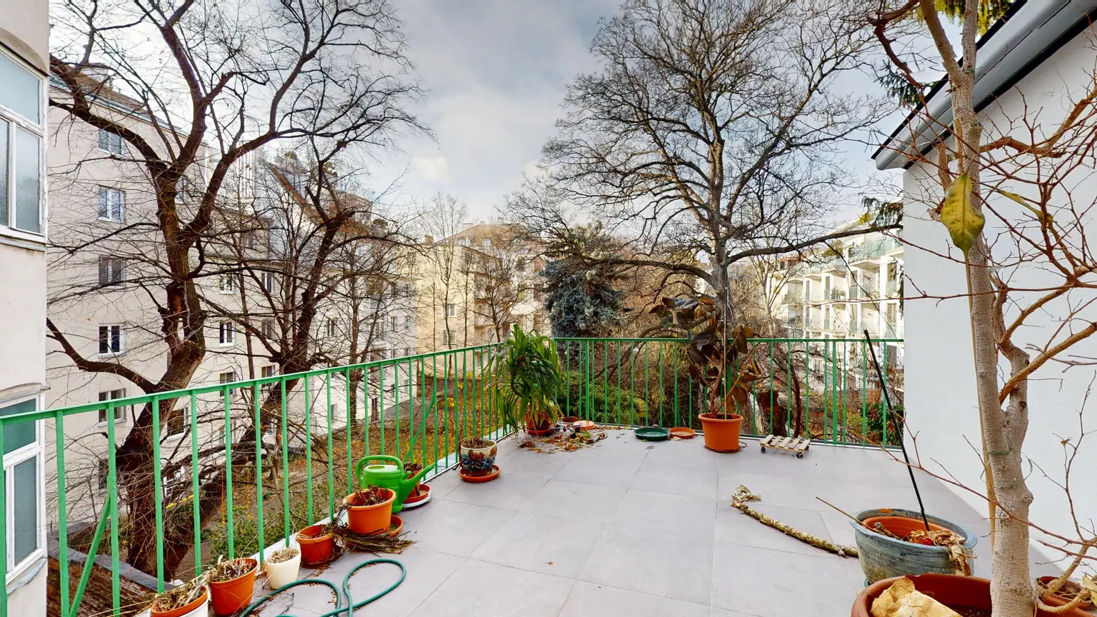 Döblinger Hauptstraße/Reithlegasse: Stilvolle Beletage-Wohnung - Terrasse - Hervorragende Infrastruktur und Verkehrsanbindung