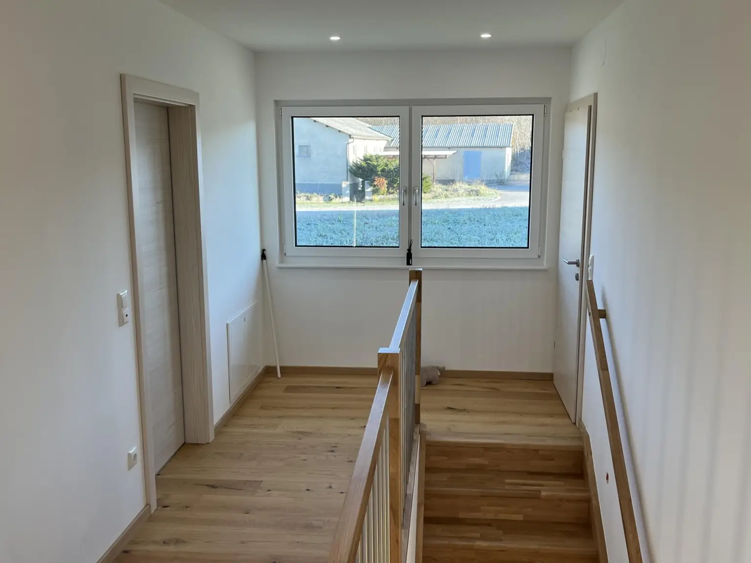 Stiegenaufgang in das OG