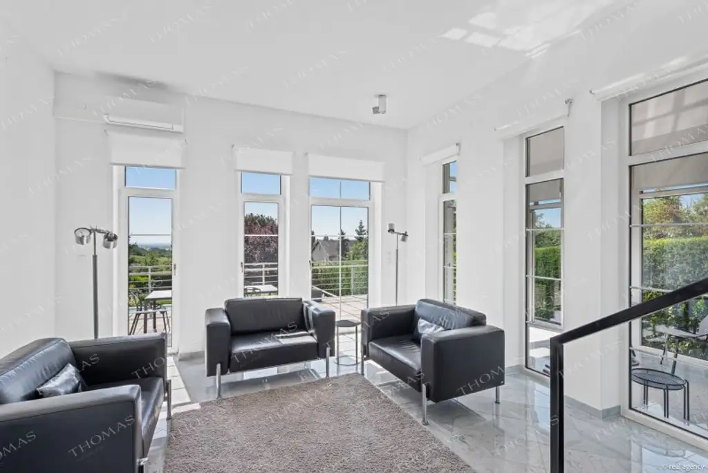 Exklusives Einfamilienhaus mit Weitblick über Wien in Hagenbrunn !