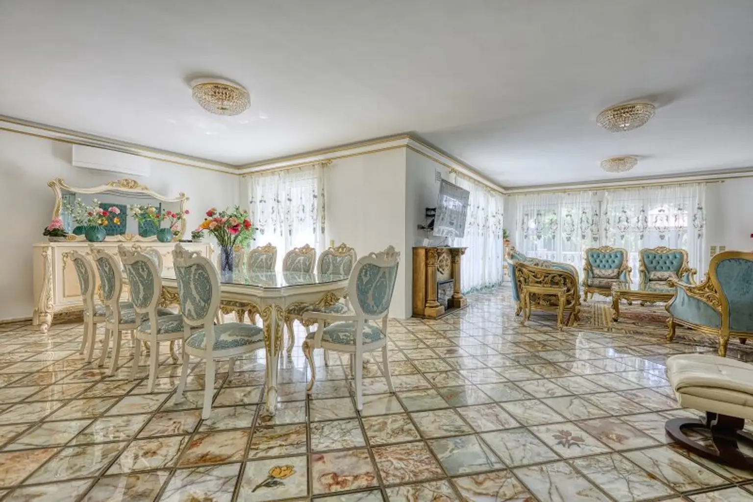 ++ EINE KLASSE FÜR SICH ++ Exklusive 9-Zimmer Villa mit Panoramablick über Wien
