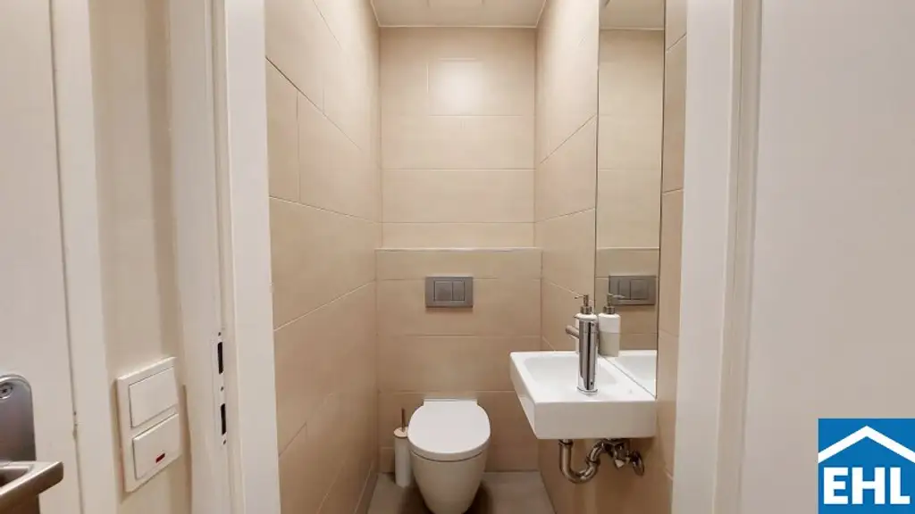 Perfekte Kombination aus Altbauflair und modernstem Wohnen im Herzen von Wien