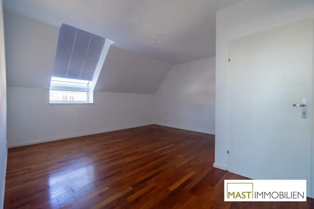 Optimal aufgeteilte 4 Zimmer Wohnung in exklusiver Lage direkt im 9. Bezirk / Alsergrund