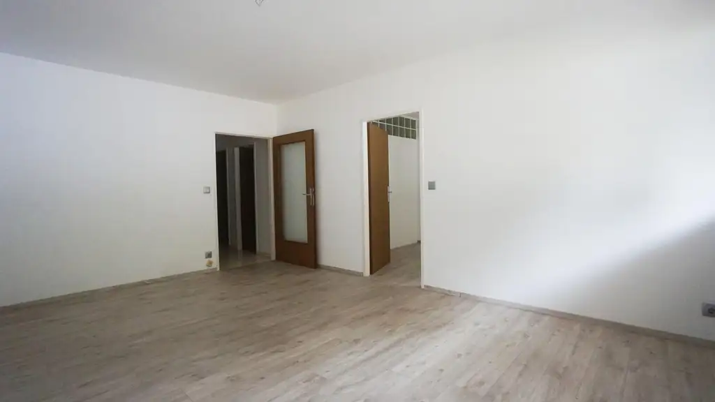 Entzückende 2 Zimmer Wohnung mit großer Loggia