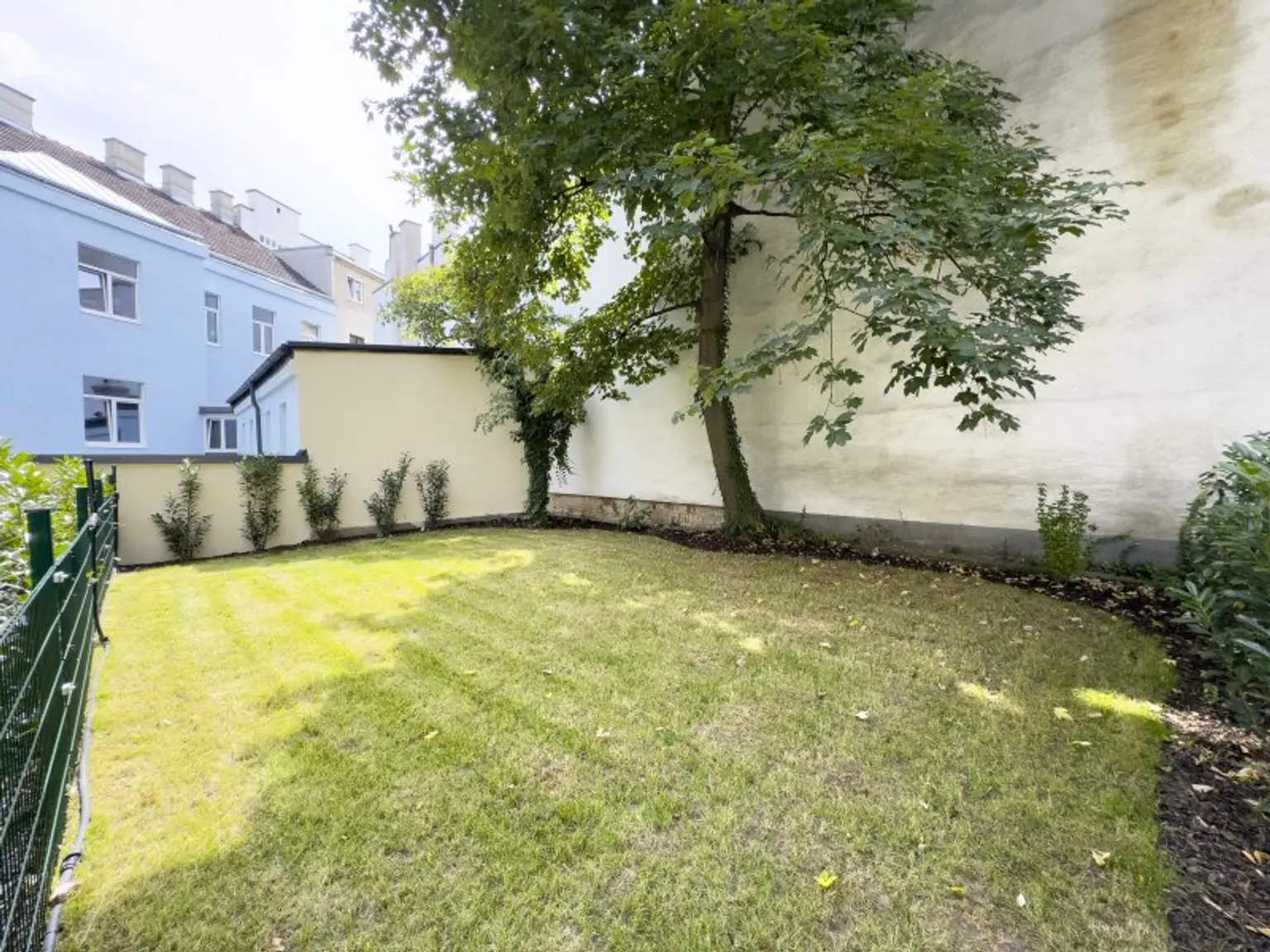 Schöffelgasse | Erstbezug nach Sanierung mit Gartenbereich in absoluter Ruhelage | Türkenschanzpark
