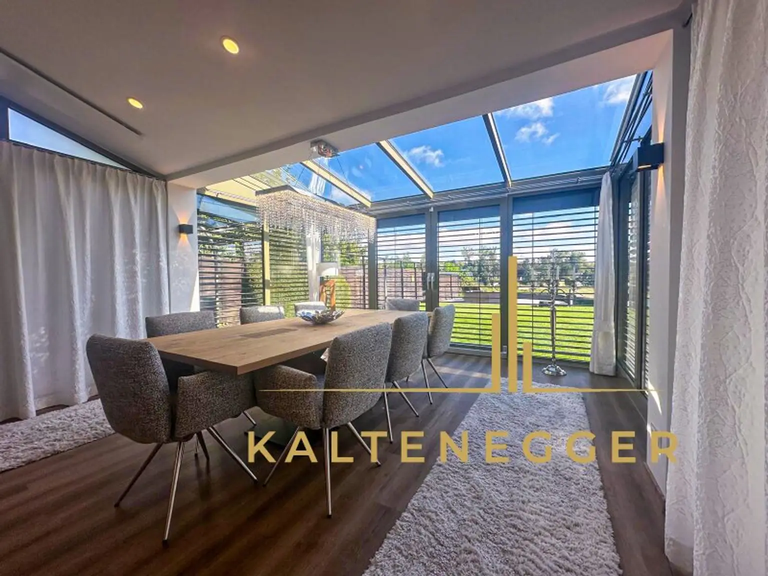 Architektentraum direkt am See