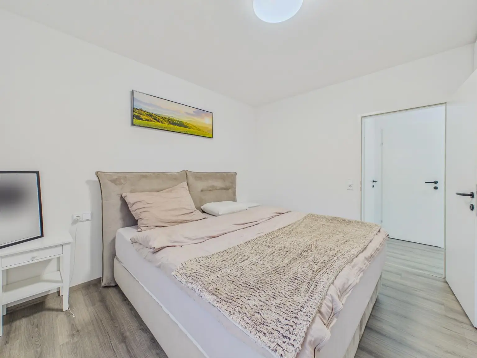 Schlafzimmer 2
