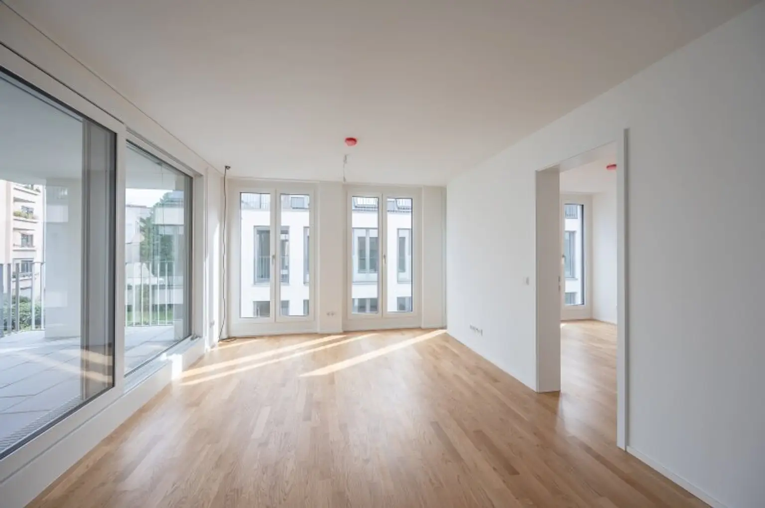 ++MOLLARD 50++ Remarkable 2-room apartment in a prime central location (2/6)