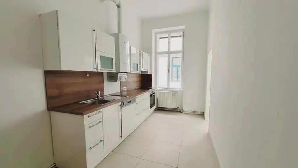 Stilaltbau im Servitenviertel - Sonnige Ausrichtung und Innenhof-Ruhelage