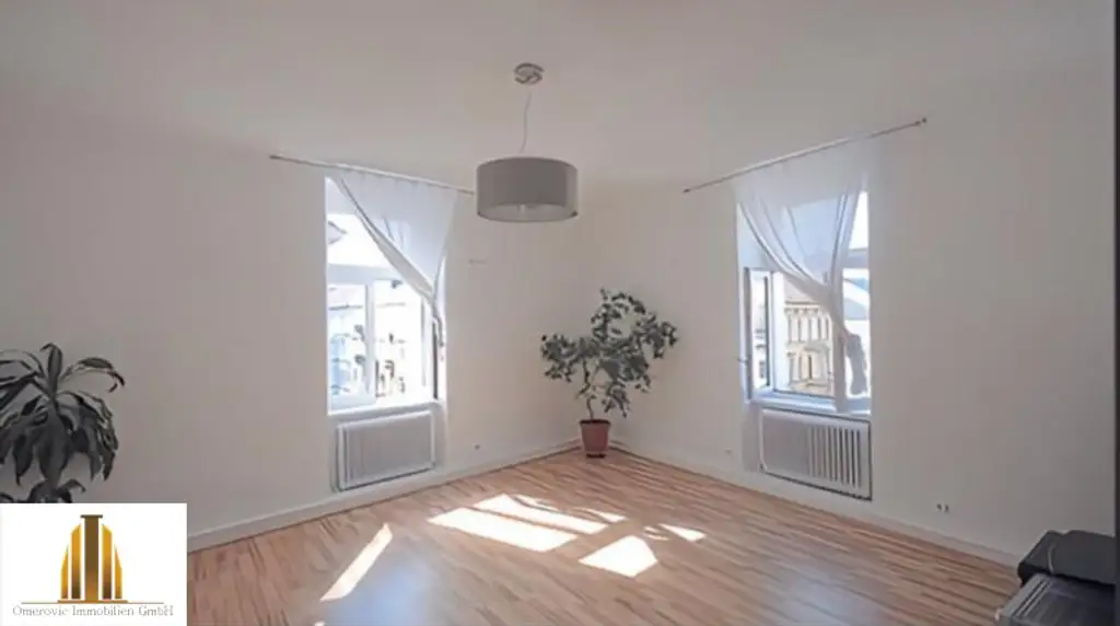 TOP-LAGE! Sonnige 3 Zimmer Altbau im 4. Liftstock