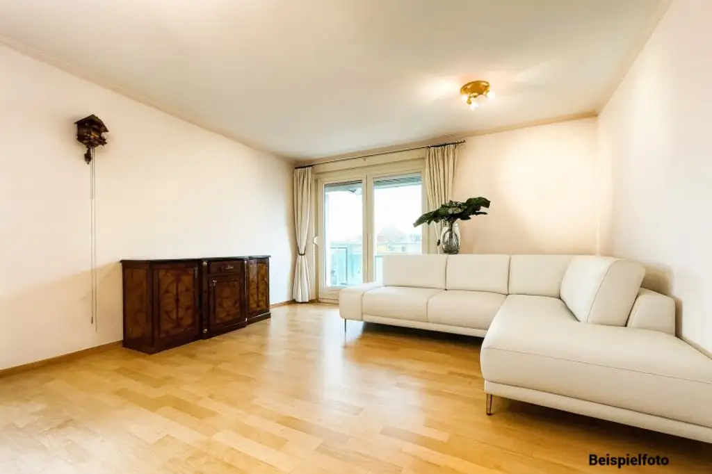 WOHNEN MIT AUSBLICK: Wunderschöne 3-Zimmerwohnung mit 2 verglasten Balkonen nahe Stadtgrenze von INNSBRUCK!